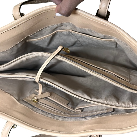 GORGEOUS Large Zebra Printed Michael Kors Collection Bag!!! - Picture 4 of 6